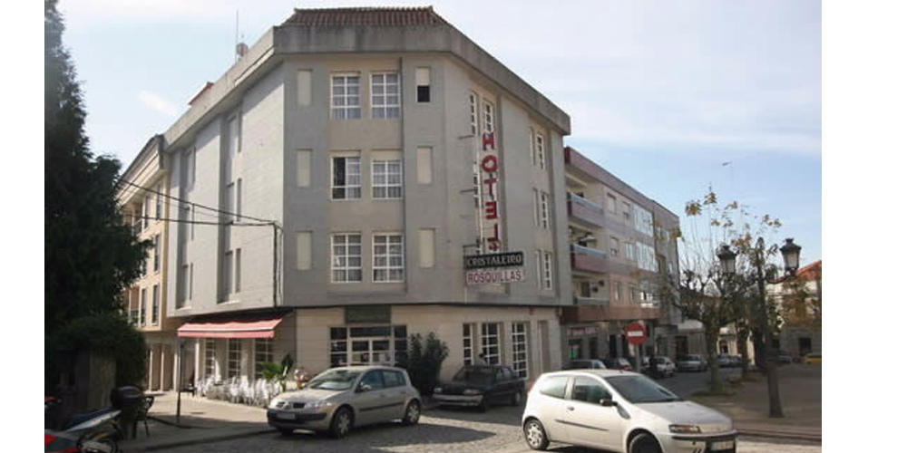 Hotel Cristaleiro กอนโดมาร์ ภายนอก รูปภาพ